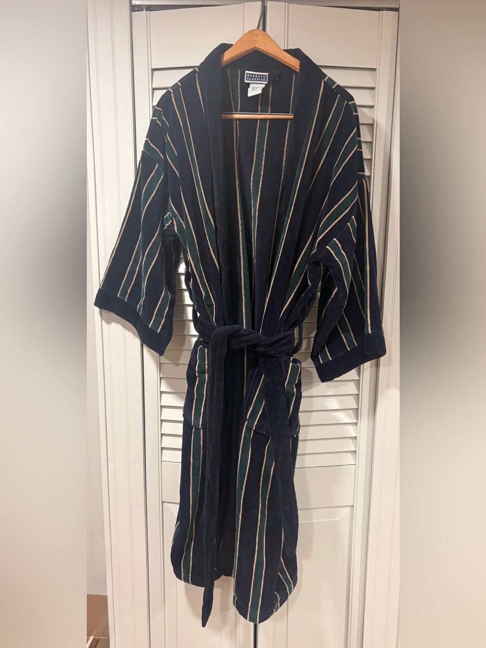 Harbour Classics vintage men’s bathrobe